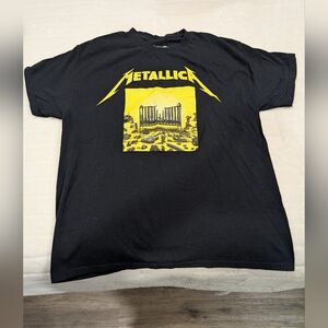 This is an official licensed Metallica Unisex T-Shirt the 23/24 Seasons
